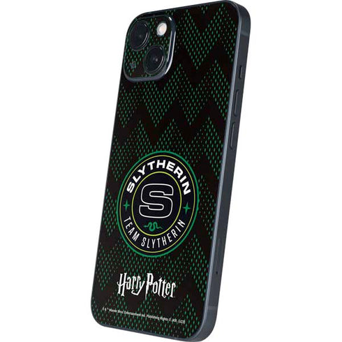 Wizarding Worlds Harry Potter Team Slytherin iPhone 14 Plus Skin
